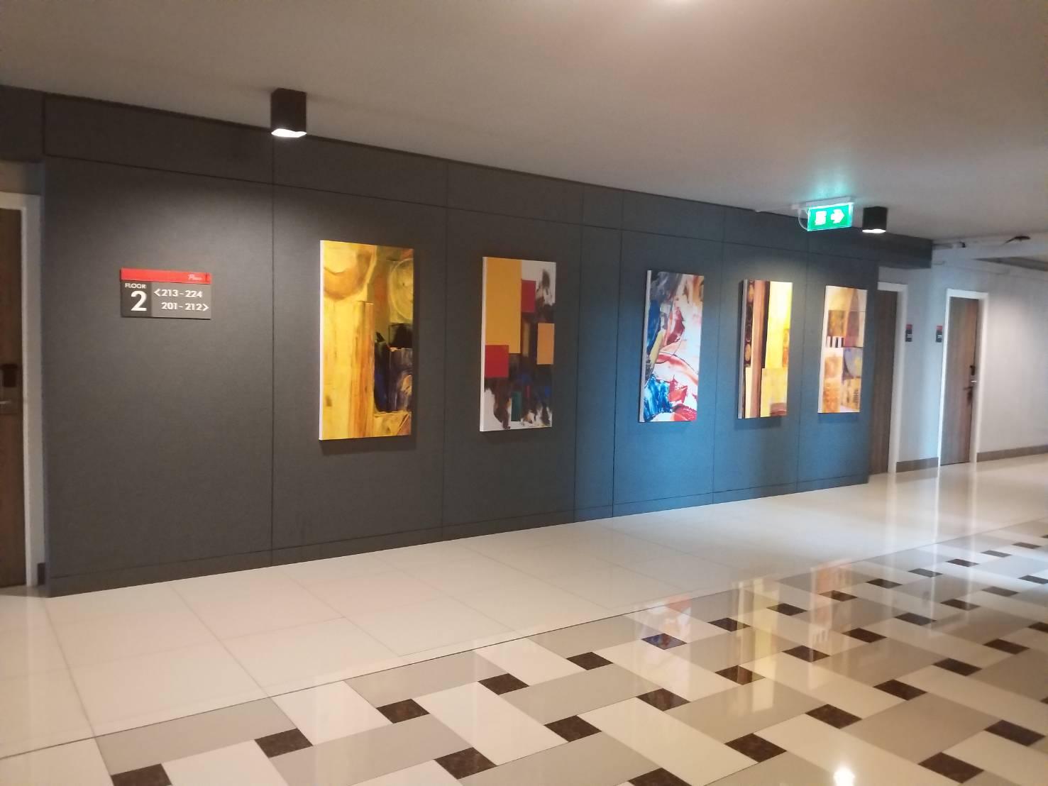 slide company profile