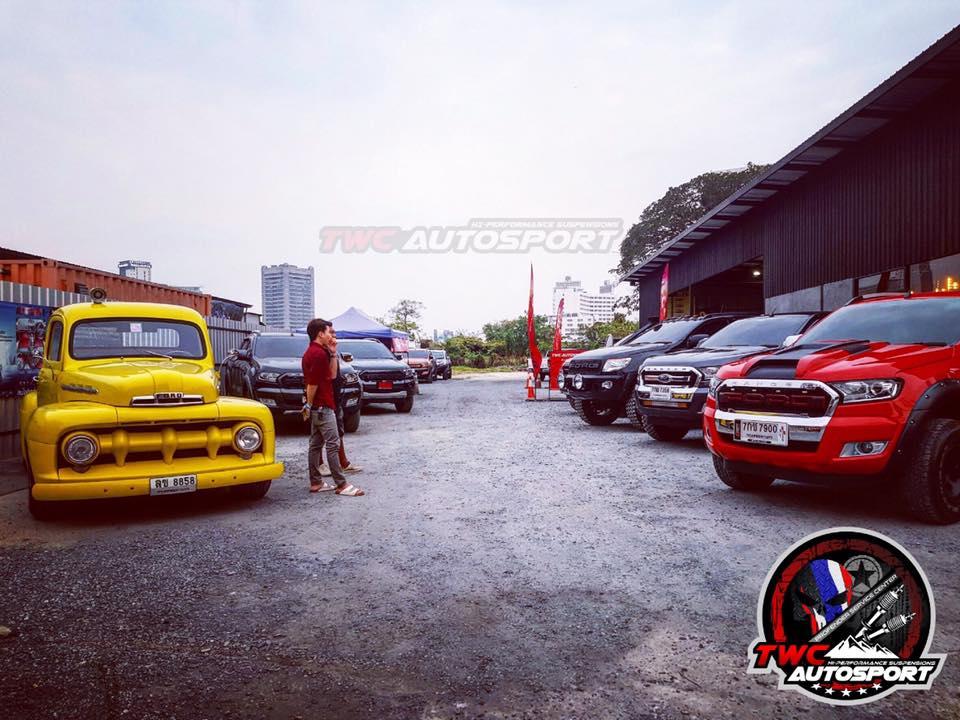 slide company profile