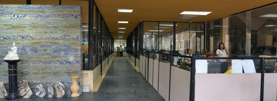 slide company profile