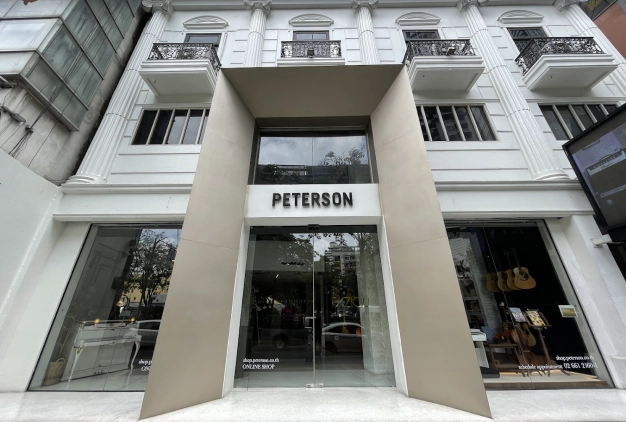 หางาน,สมัครงาน,งาน Peterson Sukhumvit#26 The piano and guitar gallery